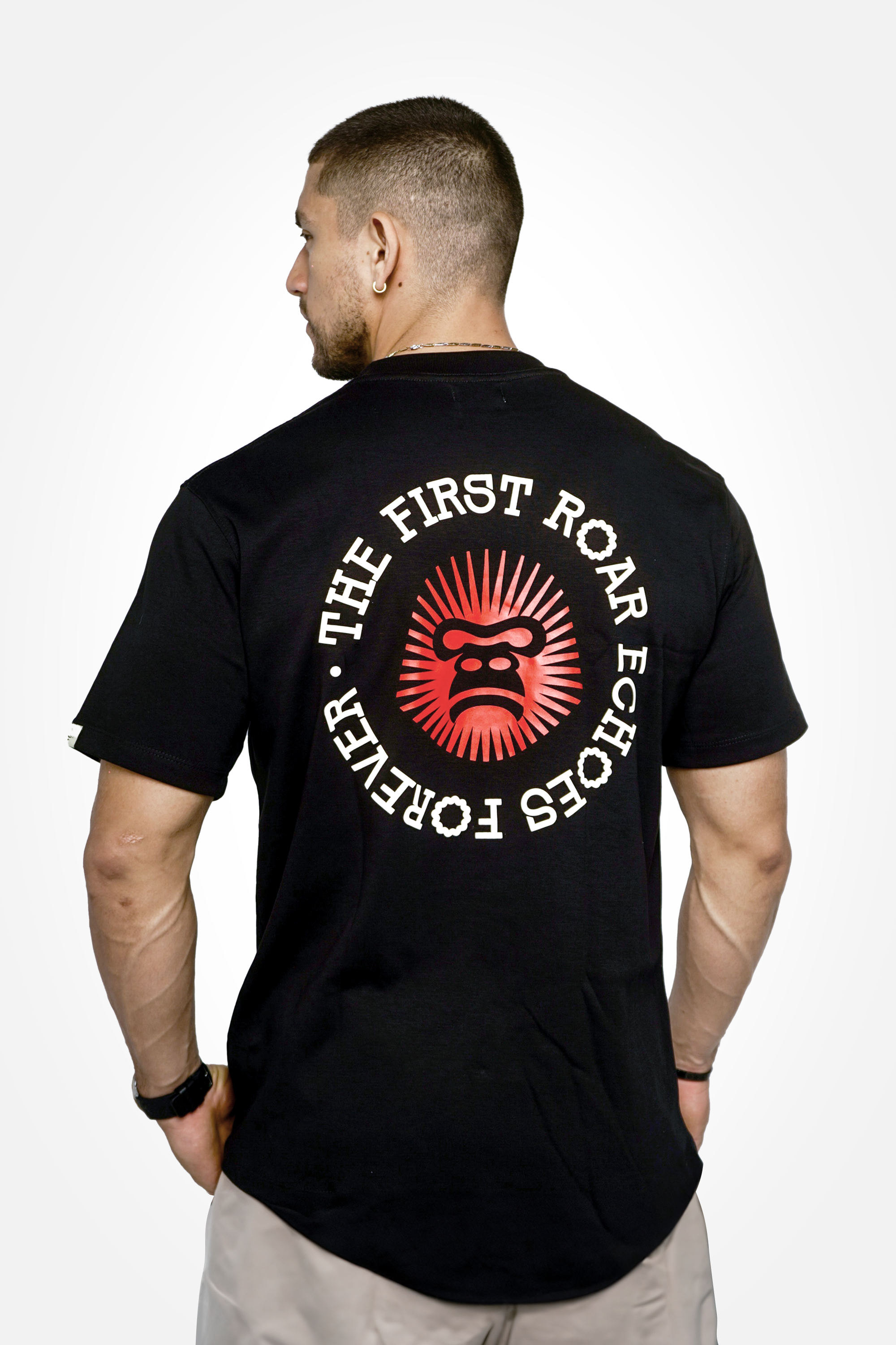 The first roar (Red)